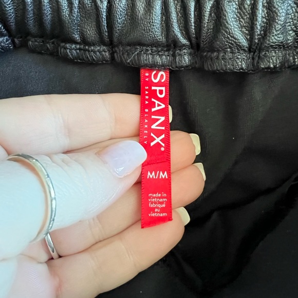 Spanx Leather-like Joggers. - Picture 2 of 6